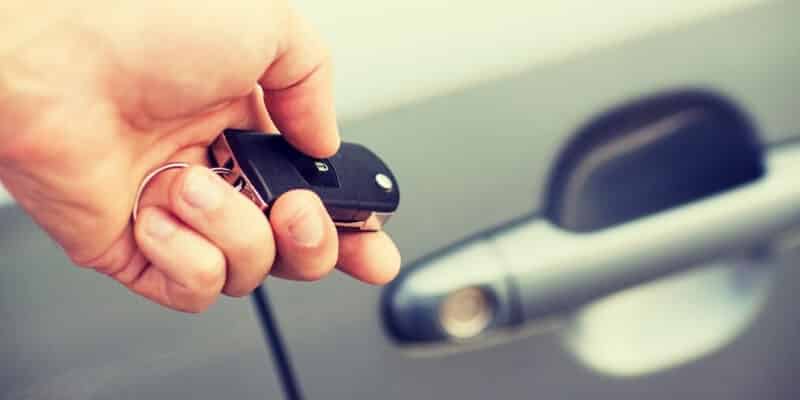 תיקון שלט לרכב – הכירו את הסימנים המוקדמים לבעיות שלט הרכב שלכם